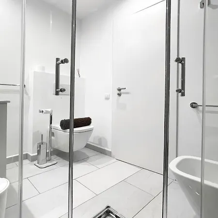 Tierra Wifi Free Private Bathroom , Town