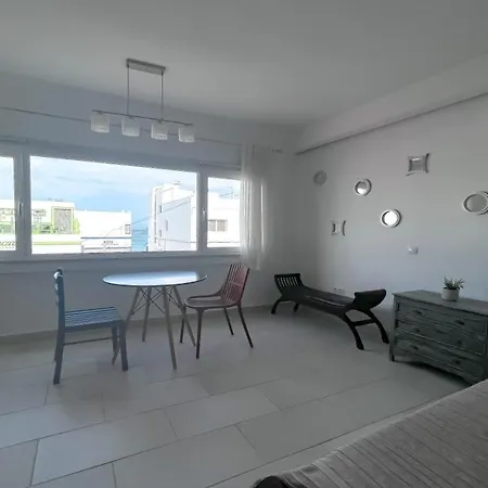 דירה Tierra Wifi Free Private Bathroom , Town *