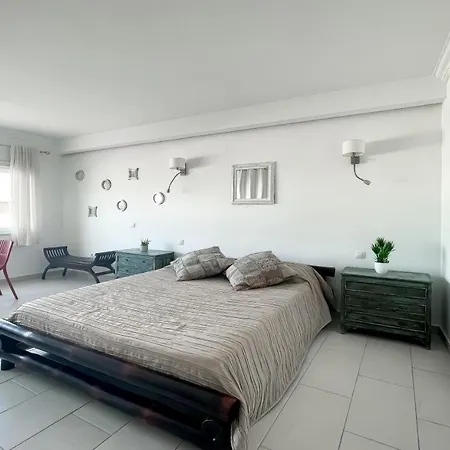 Tierra Wifi Free Private Bathroom , Town קורלחו
