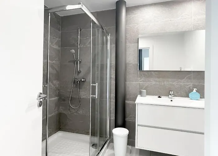 Lägenhet Tierra Wifi Free Private Bathroom , Town *